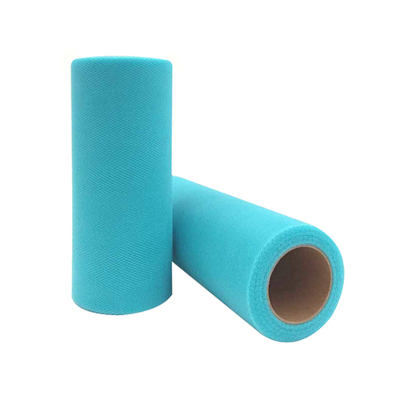 Dekorativni til svijetlo plavi