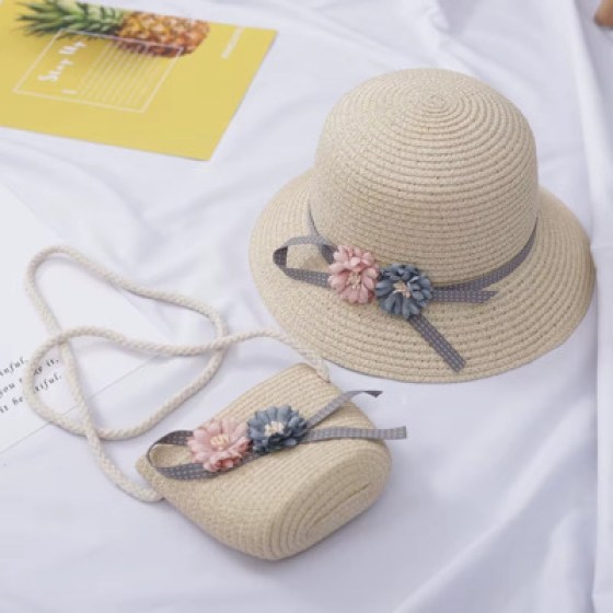 Dječji šešir + torbica 