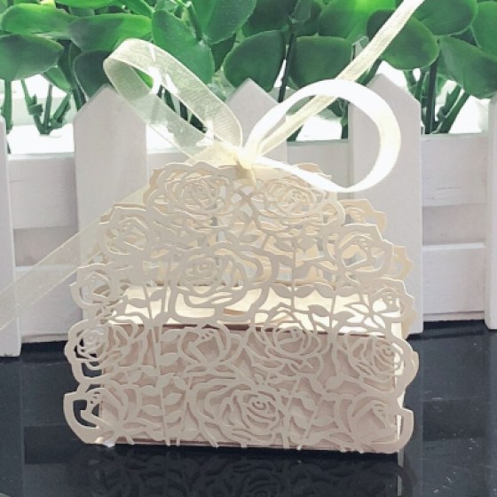 Ukrasne kutijice - ružice - bež Ukrasne kutijice - ružice - bež