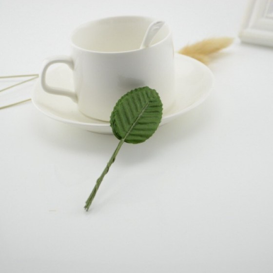 Listići za dekoracije tamno zeleni 100/1 Listići za dekoracije tamno zeleni