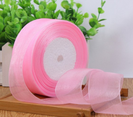 Organza traka svijetlo roza 20mm Organza traka svijetlo roza 20mm
