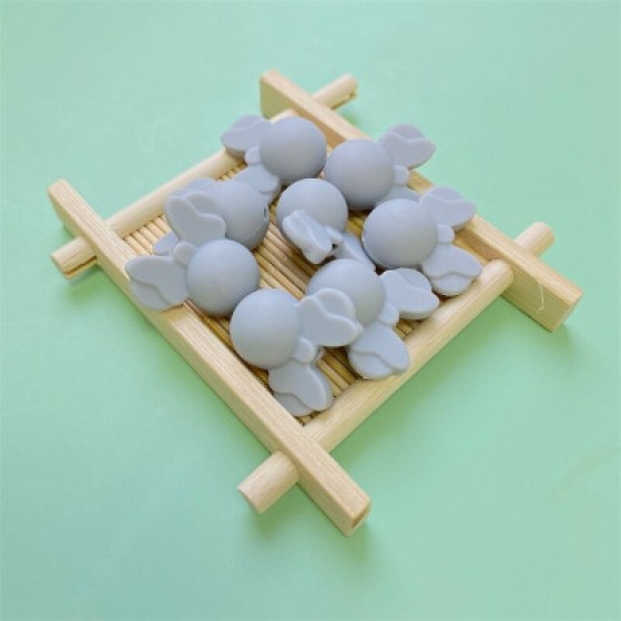 Silikonska minnie siva